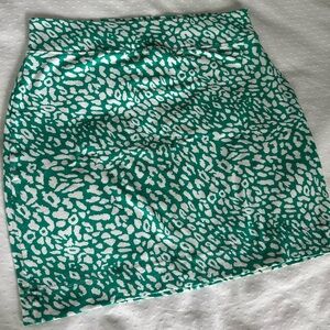Stretchy Green & White Animal Print Mini Skirt Size M